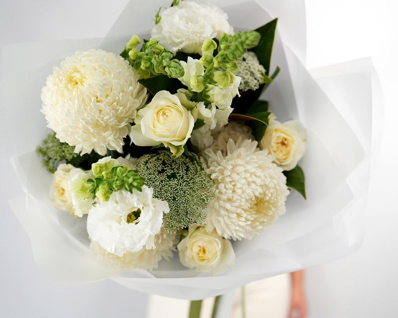 Arrangement - White & Green