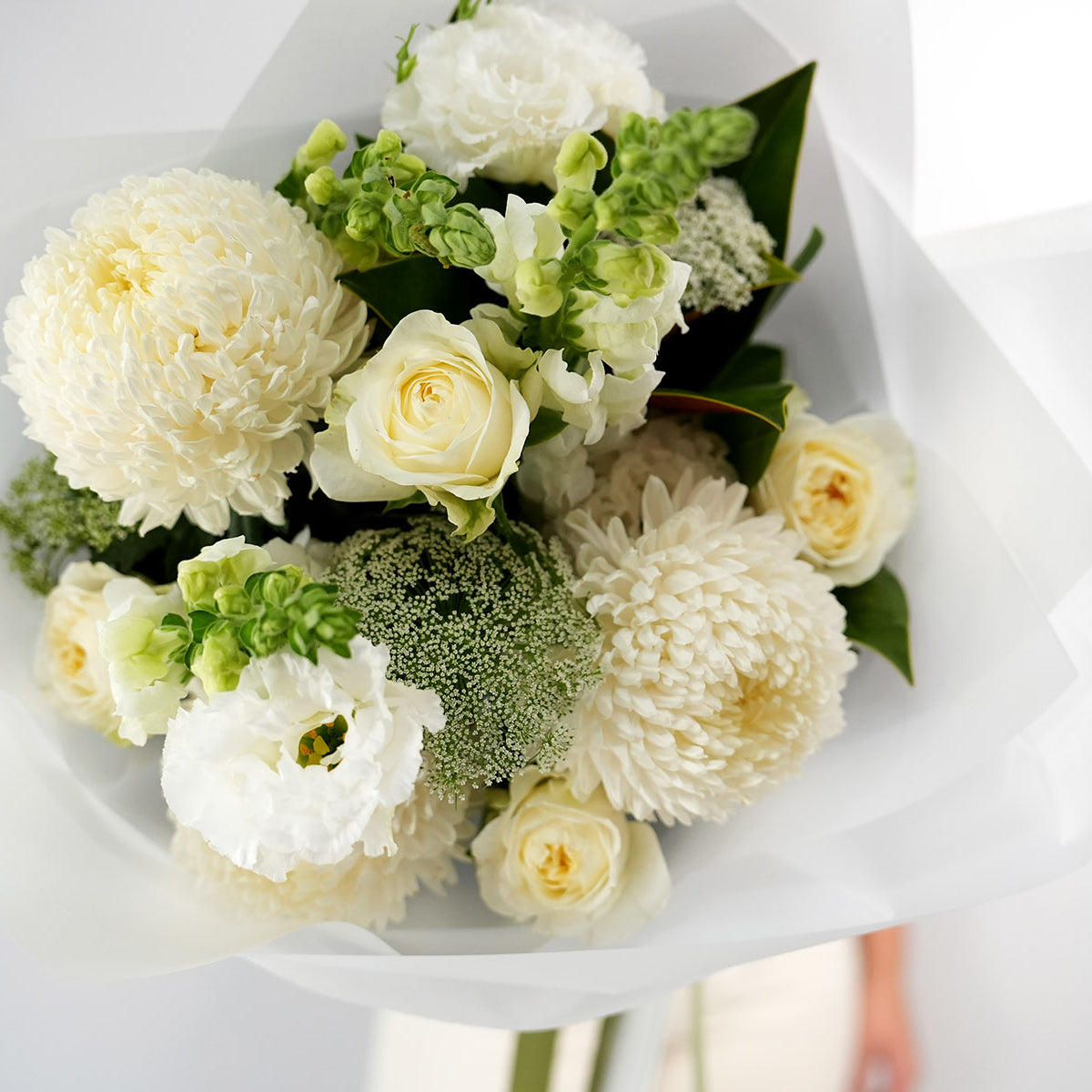 Arrangement - White & Green