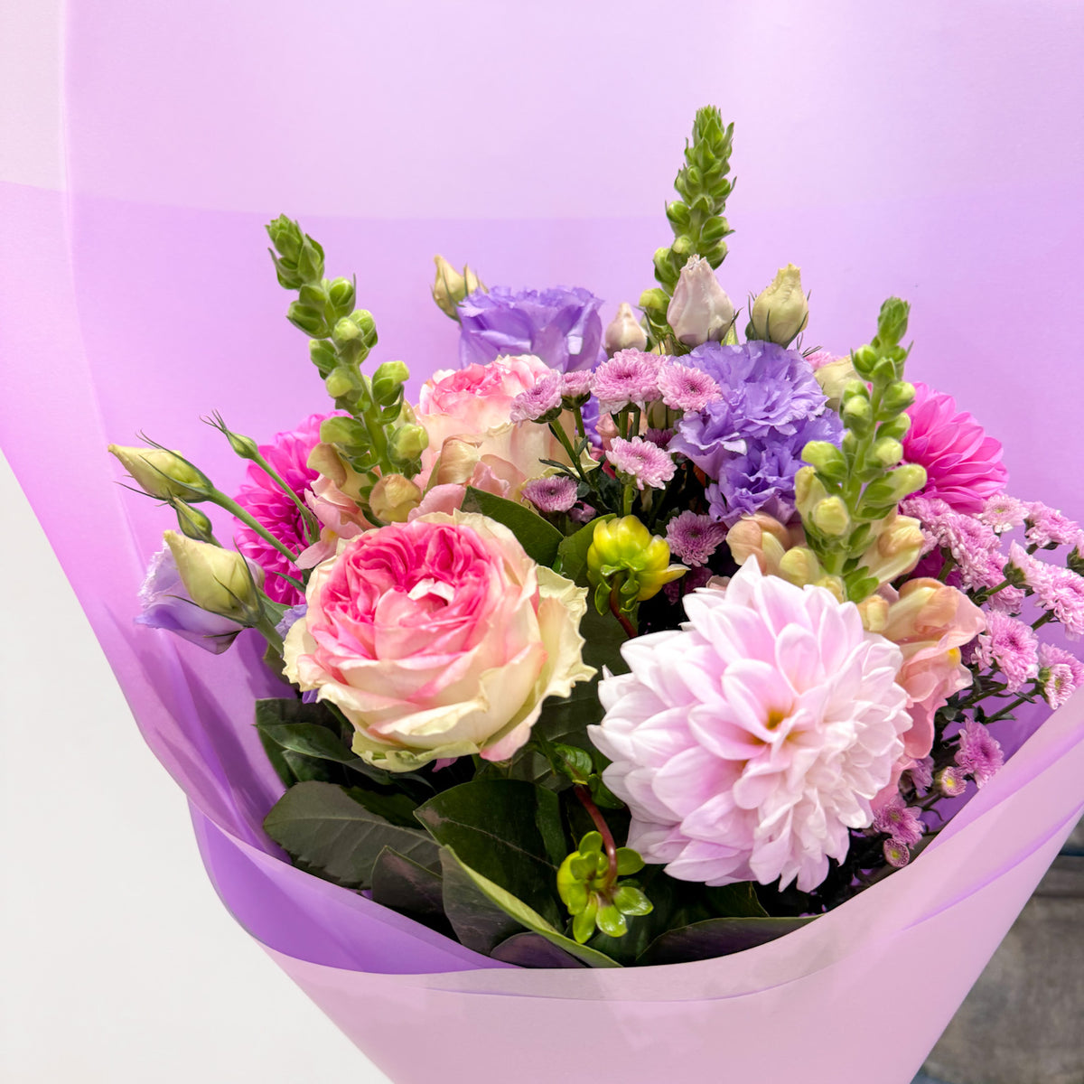 Bouquet of the Week - IWD Edition 💜