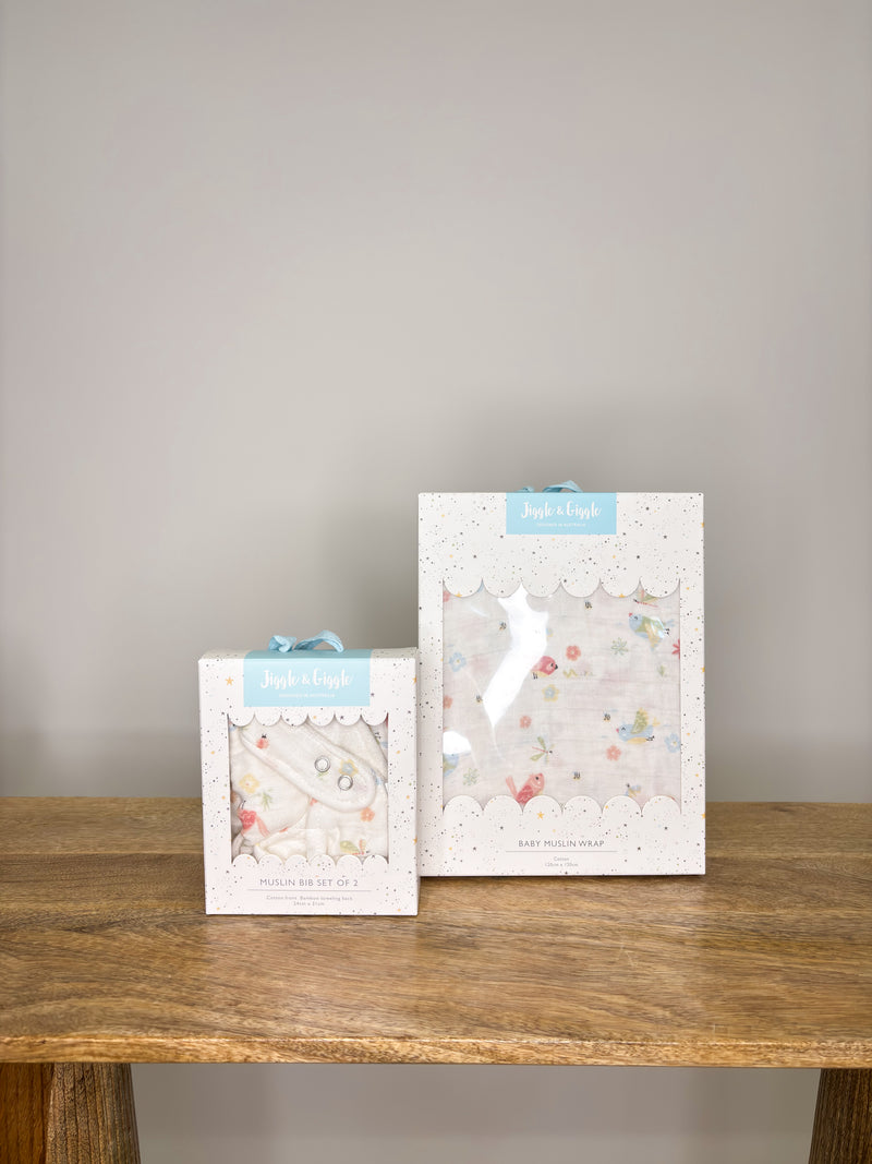 Muslin Wrap & Bib Set